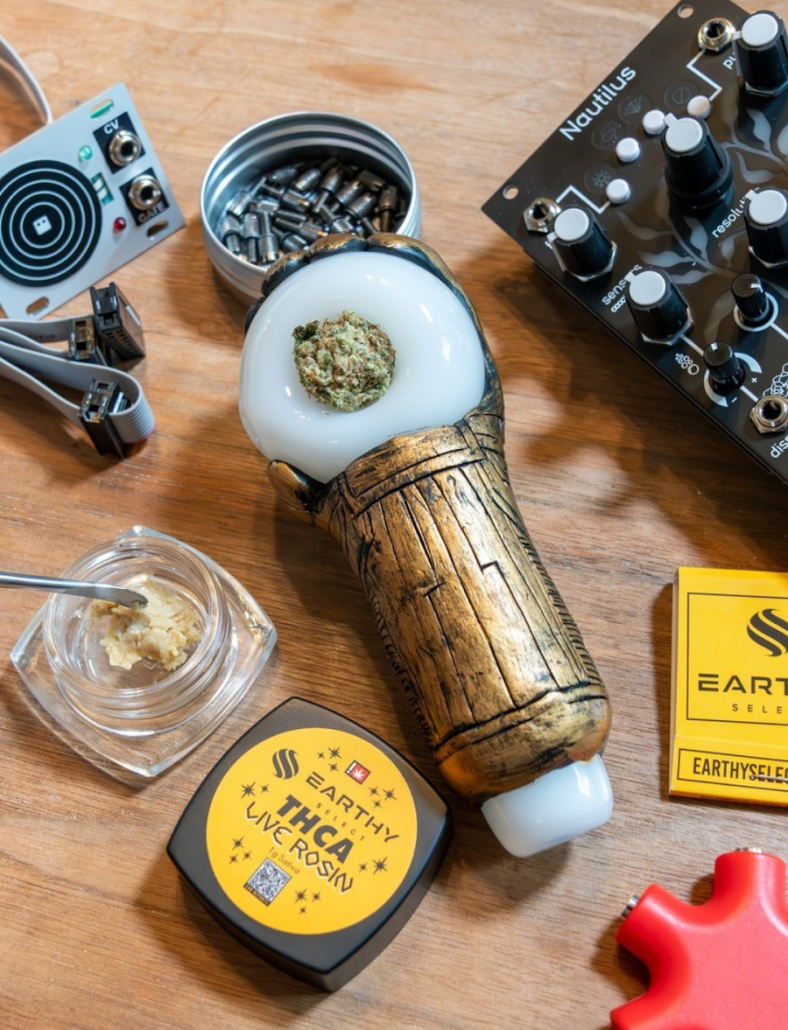 THCa Concentrate by Earthy Select